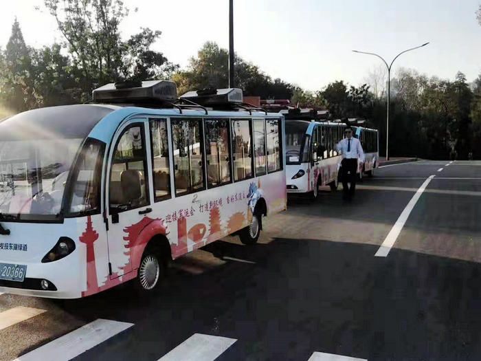 武汉军运会交通运输车